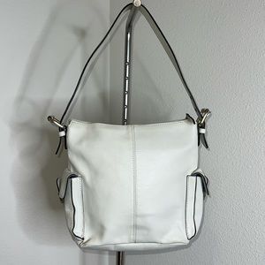 🔹 Hype Leather Shoulder Bag